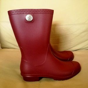 UGG Womens Shelby Maroon Matte Garnet Rain Boots 6